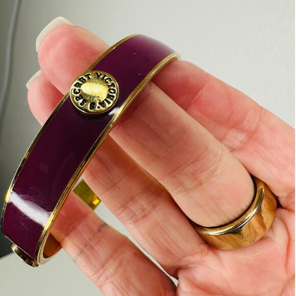Victoria's Secret Purple & Gold Bangle Monogram Bracelet - Picture 14 of 15